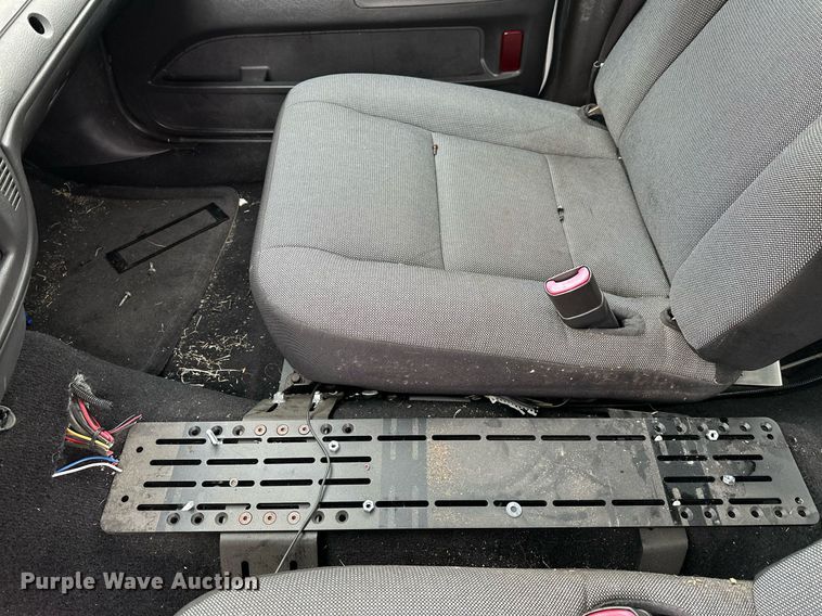 image for item LR9628 2011 Ford Crown Victoria Police Interceptor