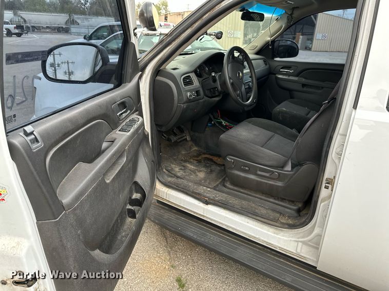 image for item LR9629 2011 Chevrolet Tahoe Police  SUV