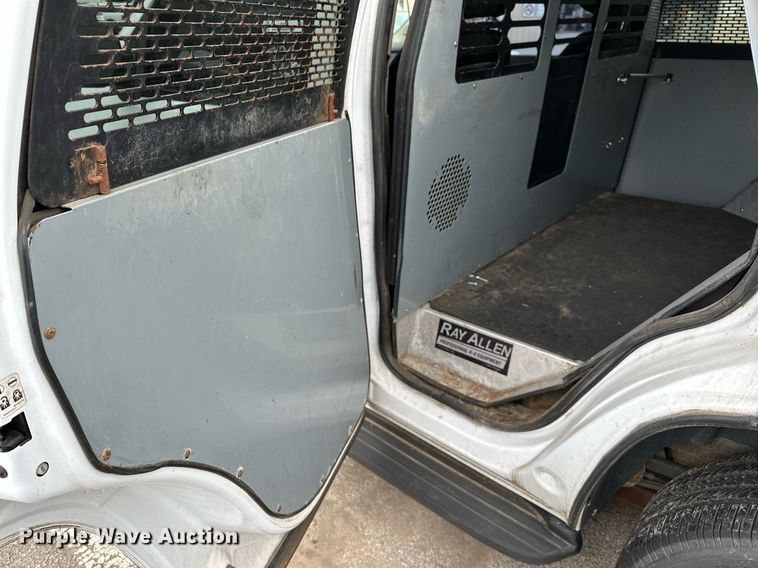 image for item LR9629 2011 Chevrolet Tahoe Police  SUV