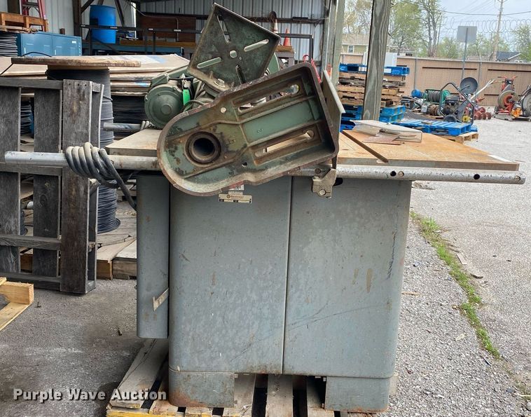 image for item LR9631 Tools