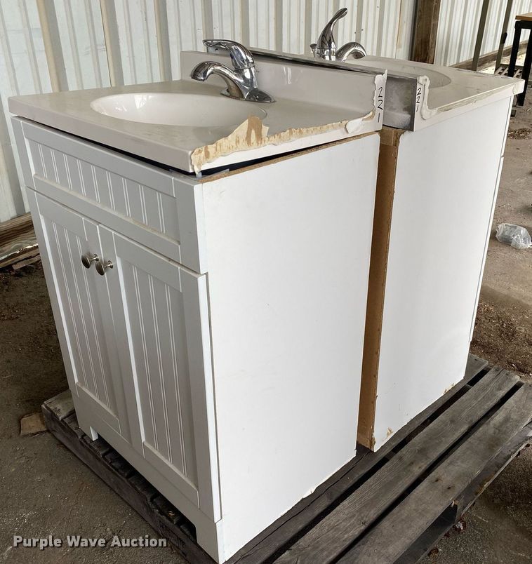 image for item LR9633 (2) bathroom vanities