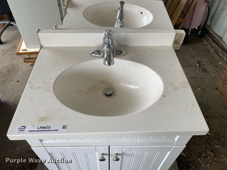 image for item LR9633 (2) bathroom vanities