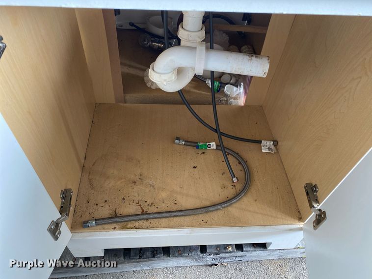 image for item LR9633 (2) bathroom vanities