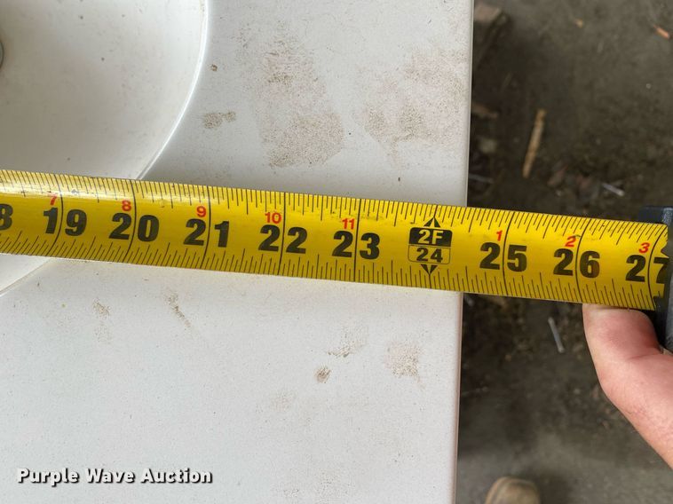 image for item LR9633 (2) bathroom vanities