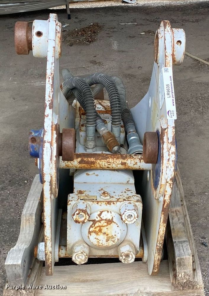 image for item LR9635 2011 Kent  breaker