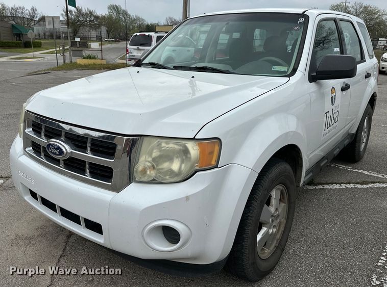 image for item LR9636 2010 Ford Escape  SUV