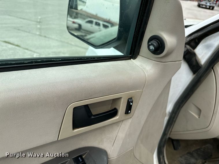 image for item LR9636 2010 Ford Escape  SUV