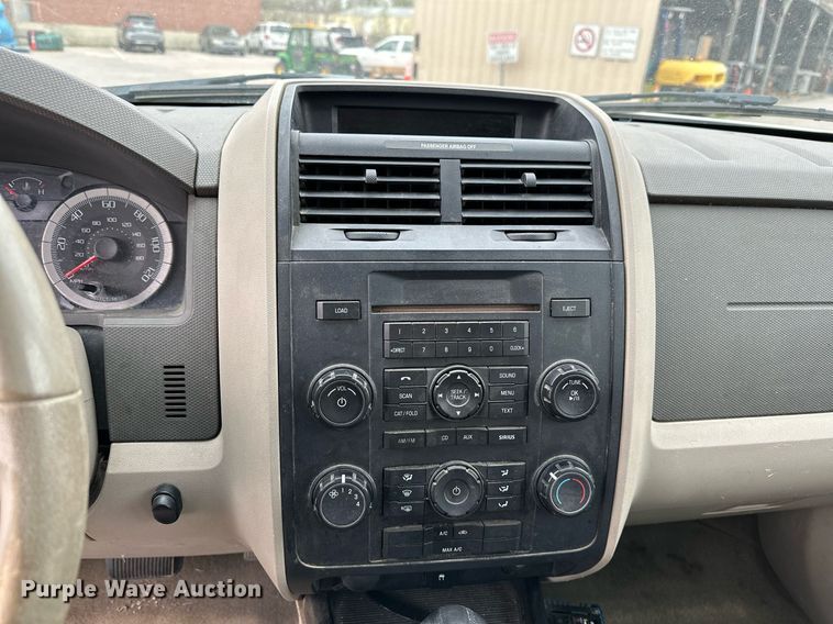 image for item LR9636 2010 Ford Escape  SUV