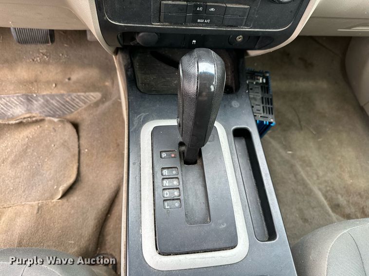 image for item LR9636 2010 Ford Escape  SUV