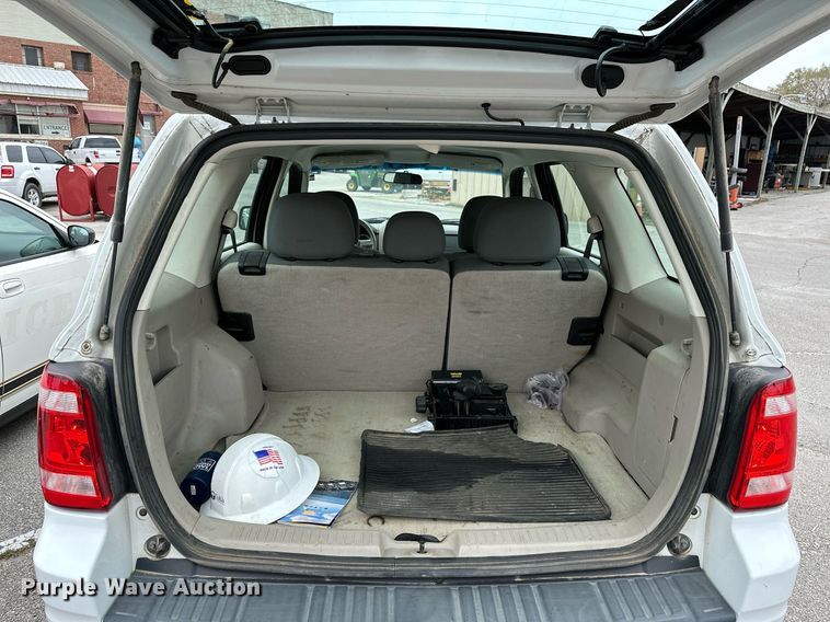 image for item LR9636 2010 Ford Escape  SUV