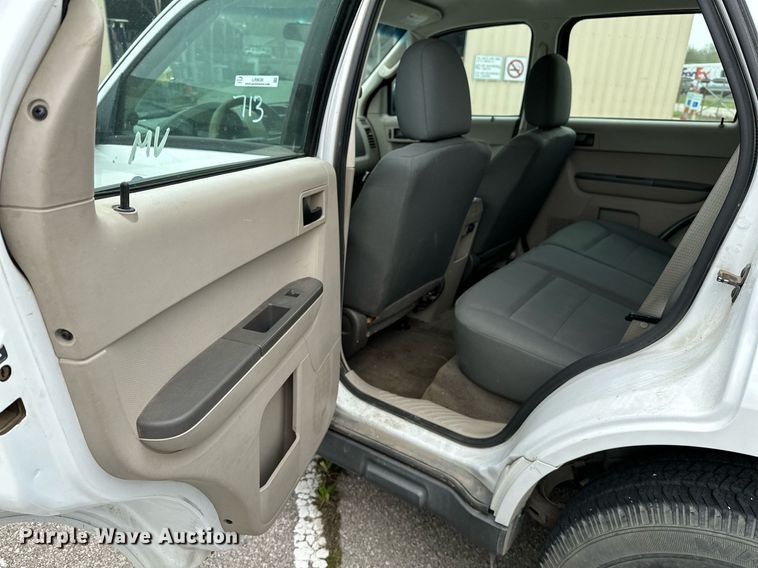 image for item LR9636 2010 Ford Escape  SUV