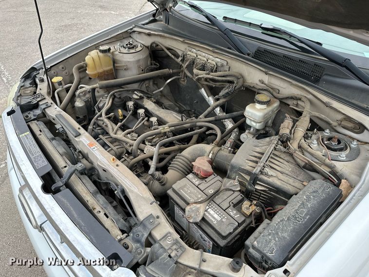 image for item LR9636 2010 Ford Escape  SUV