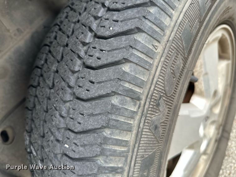 image for item LR9636 2010 Ford Escape  SUV