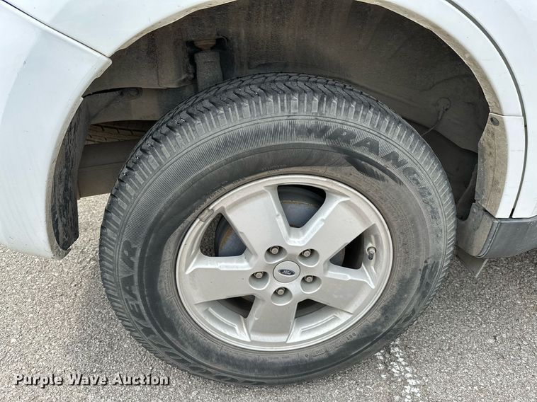 image for item LR9636 2010 Ford Escape  SUV