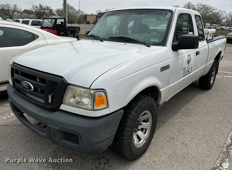 image for item LR9638 2006 Ford Ranger  SuperCab pickup truck