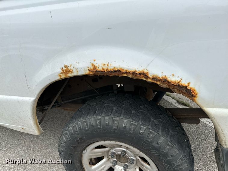image for item LR9638 2006 Ford Ranger  SuperCab pickup truck