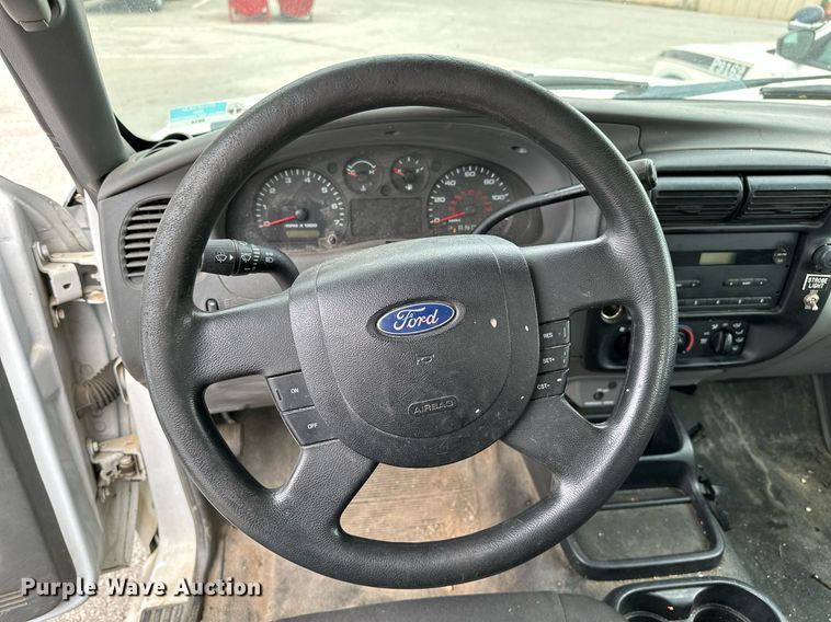 image for item LR9638 2006 Ford Ranger  SuperCab pickup truck