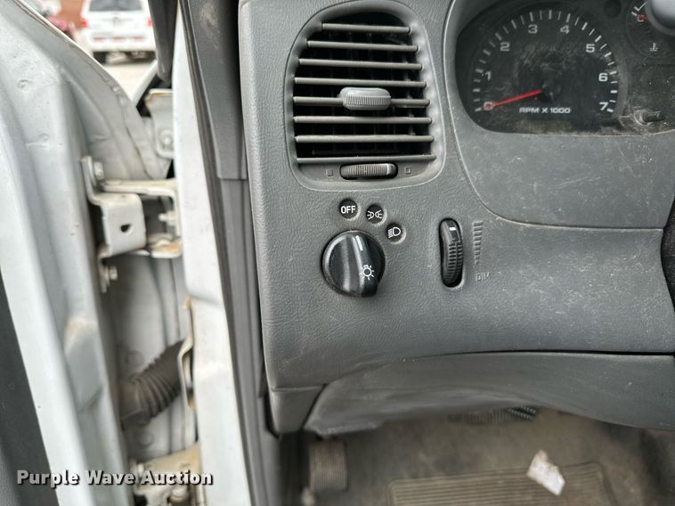 image for item LR9638 2006 Ford Ranger  SuperCab pickup truck