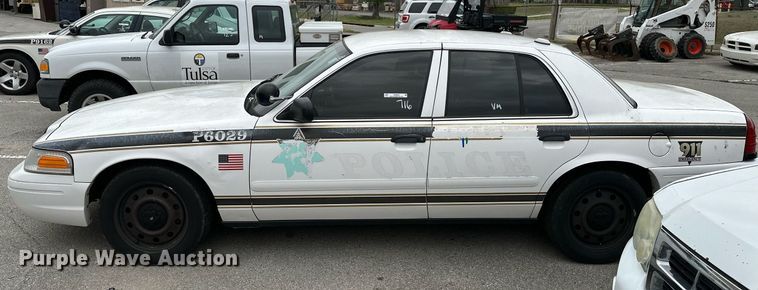 image for item LR9639 2006 Ford Crown Victoria Police Interceptor