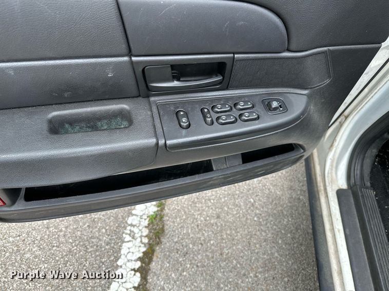 image for item LR9639 2006 Ford Crown Victoria Police Interceptor