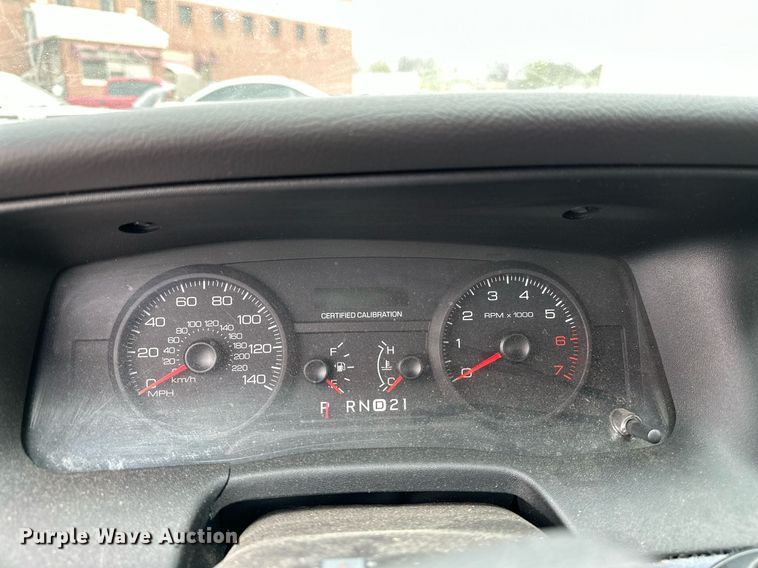 image for item LR9639 2006 Ford Crown Victoria Police Interceptor