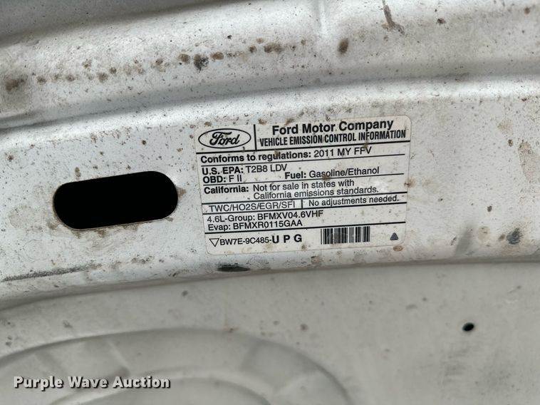 image for item LR9639 2006 Ford Crown Victoria Police Interceptor