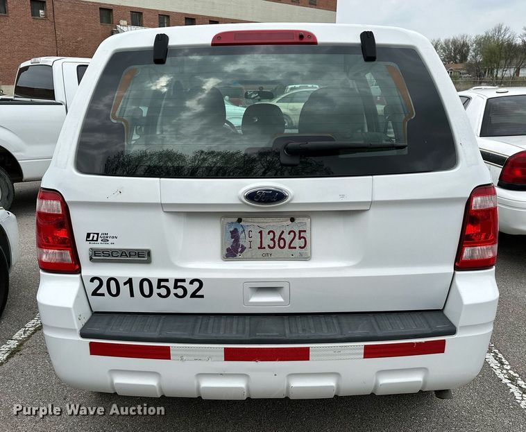 image for item LR9640 2010 Ford Escape  SUV