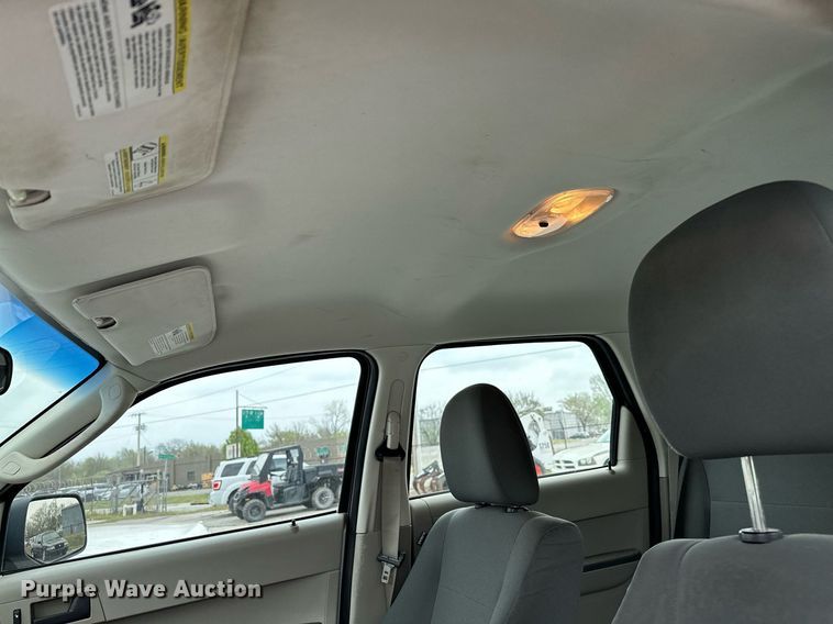 image for item LR9640 2010 Ford Escape  SUV