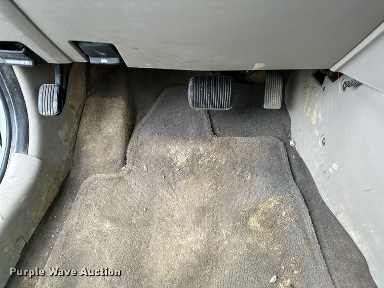 image for item LR9640 2010 Ford Escape  SUV