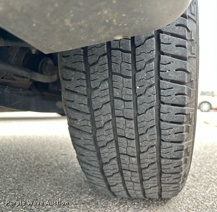 image for item LR9640 2010 Ford Escape  SUV