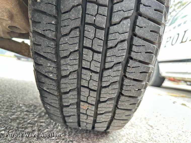 image for item LR9640 2010 Ford Escape  SUV