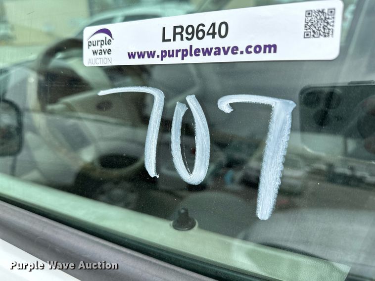 image for item LR9640 2010 Ford Escape  SUV