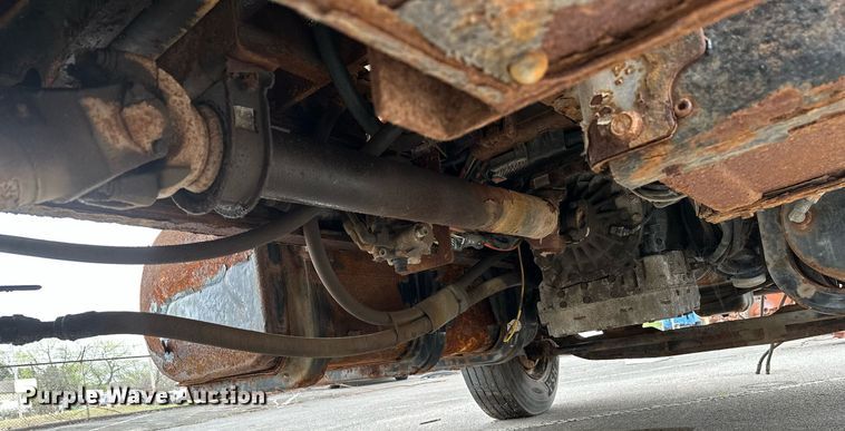 image for item LR9643 2008 International 7400  dump truck