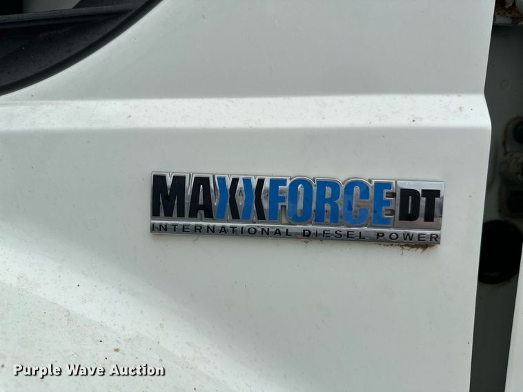 image for item LR9643 2008 International 7400  dump truck