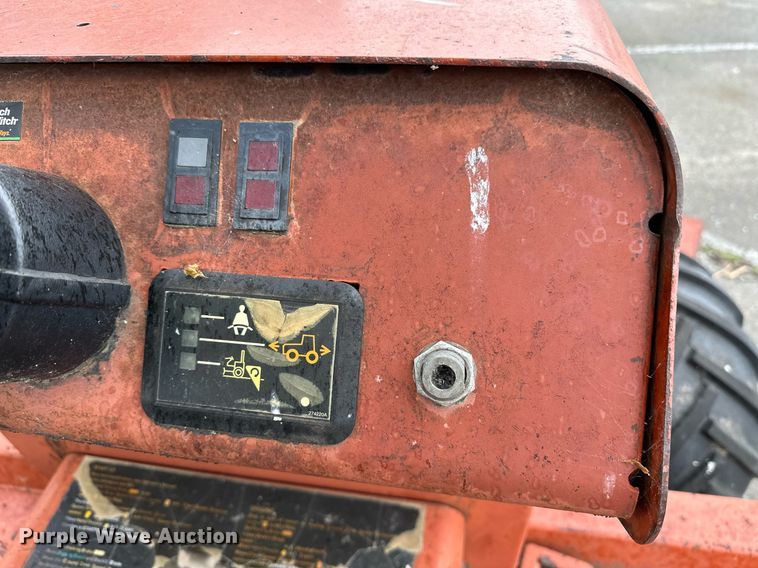 image for item LR9644 1992 Ditch Witch 3500  trencher