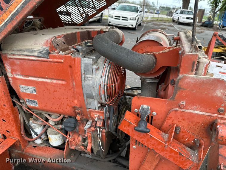 image for item LR9644 1992 Ditch Witch 3500  trencher