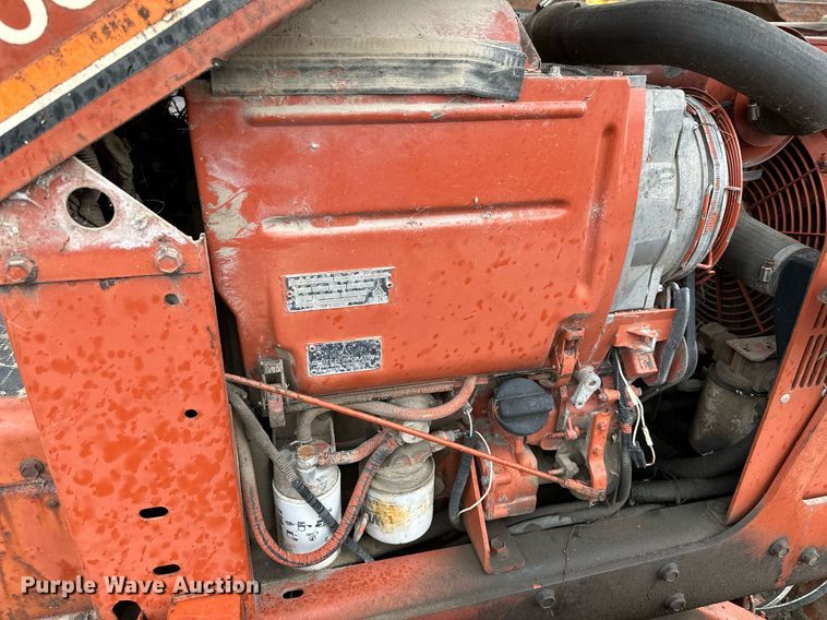 image for item LR9644 1992 Ditch Witch 3500  trencher