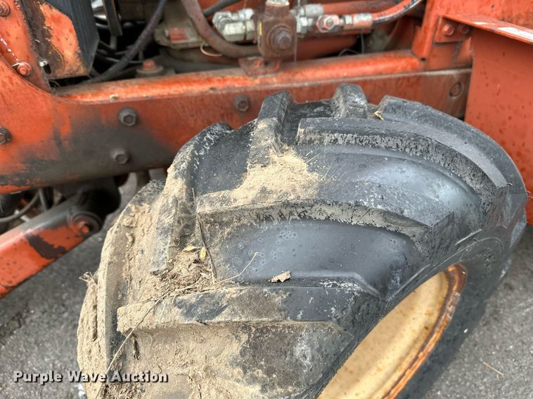 image for item LR9644 1992 Ditch Witch 3500  trencher