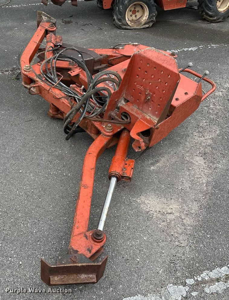 image for item LR9644 1992 Ditch Witch 3500  trencher