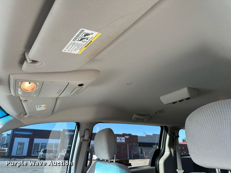 image for item LR9647 2017 Dodge Grand Caravan  handicap accessible van