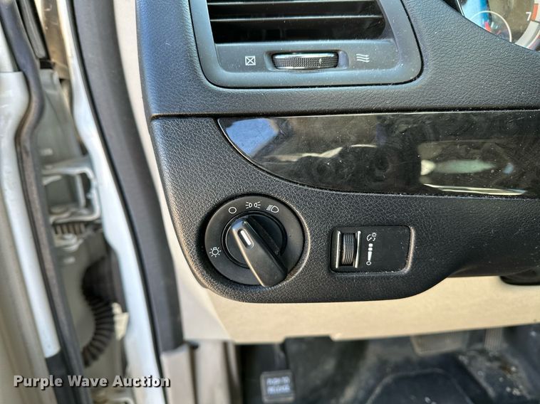 image for item LR9647 2017 Dodge Grand Caravan  handicap accessible van