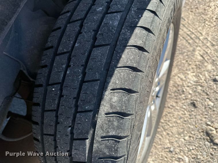 image for item LR9647 2017 Dodge Grand Caravan  handicap accessible van