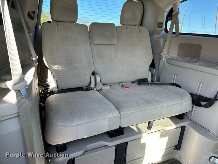 image for item LR9648 2013 Dodge Grand Caravan  handicap accessible van