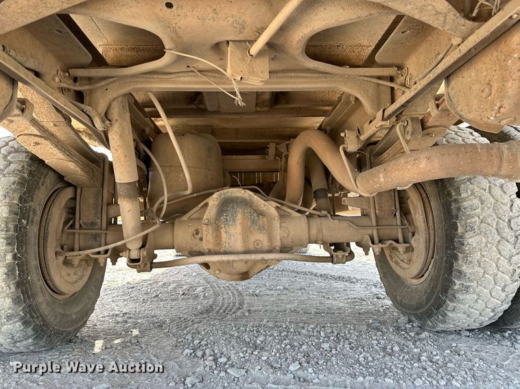 image for item LR9654 1998 Dodge Ram 3500  flatbed pickup truck