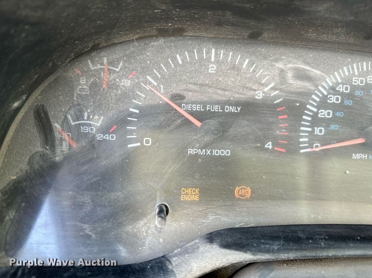 image for item LR9654 1998 Dodge Ram 3500  flatbed pickup truck