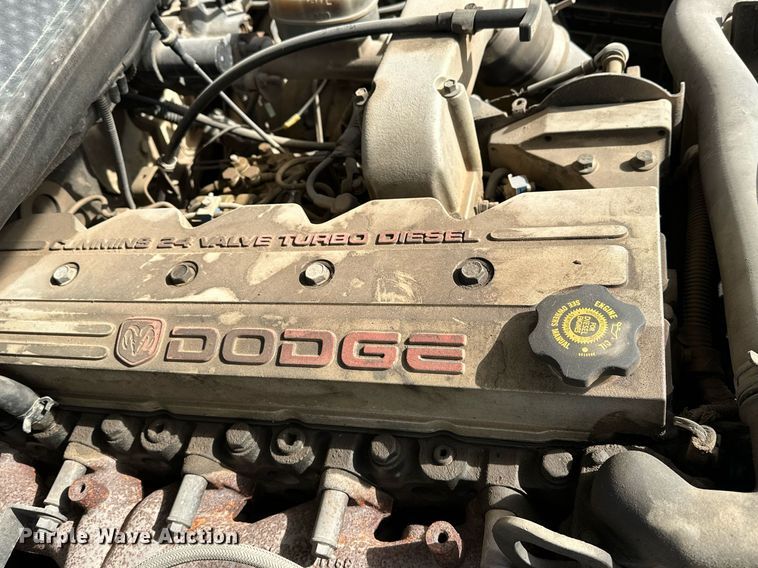 image for item LR9654 1998 Dodge Ram 3500  flatbed pickup truck