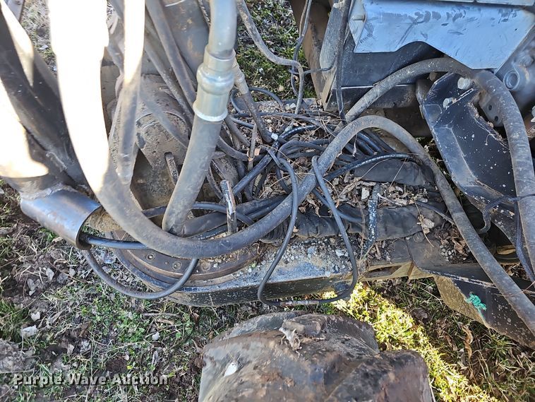 image for item LR9656 Kubota M108S  MFWD tractor