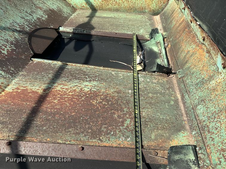 image for item LR9657 Koehring K  chip spreader