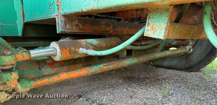 image for item LR9657 Koehring K  chip spreader