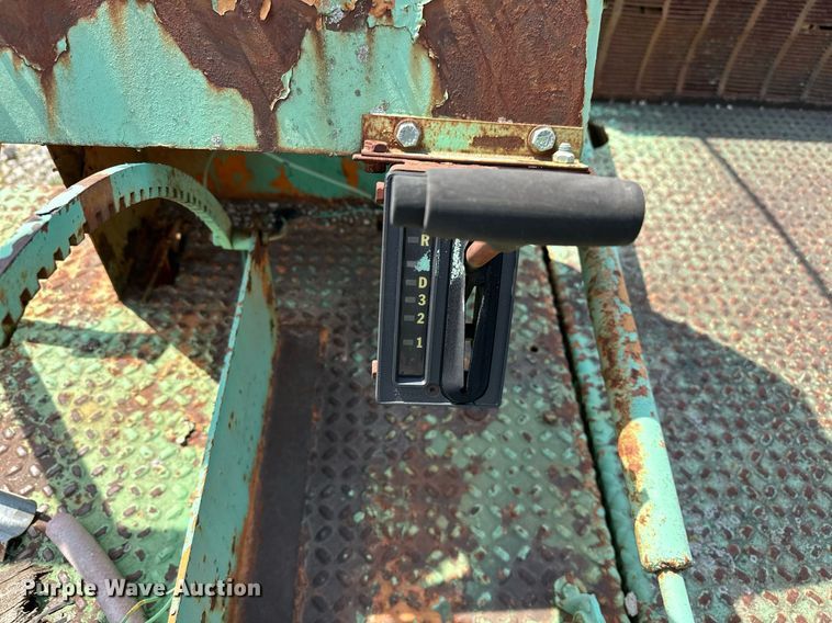 image for item LR9657 Koehring K  chip spreader